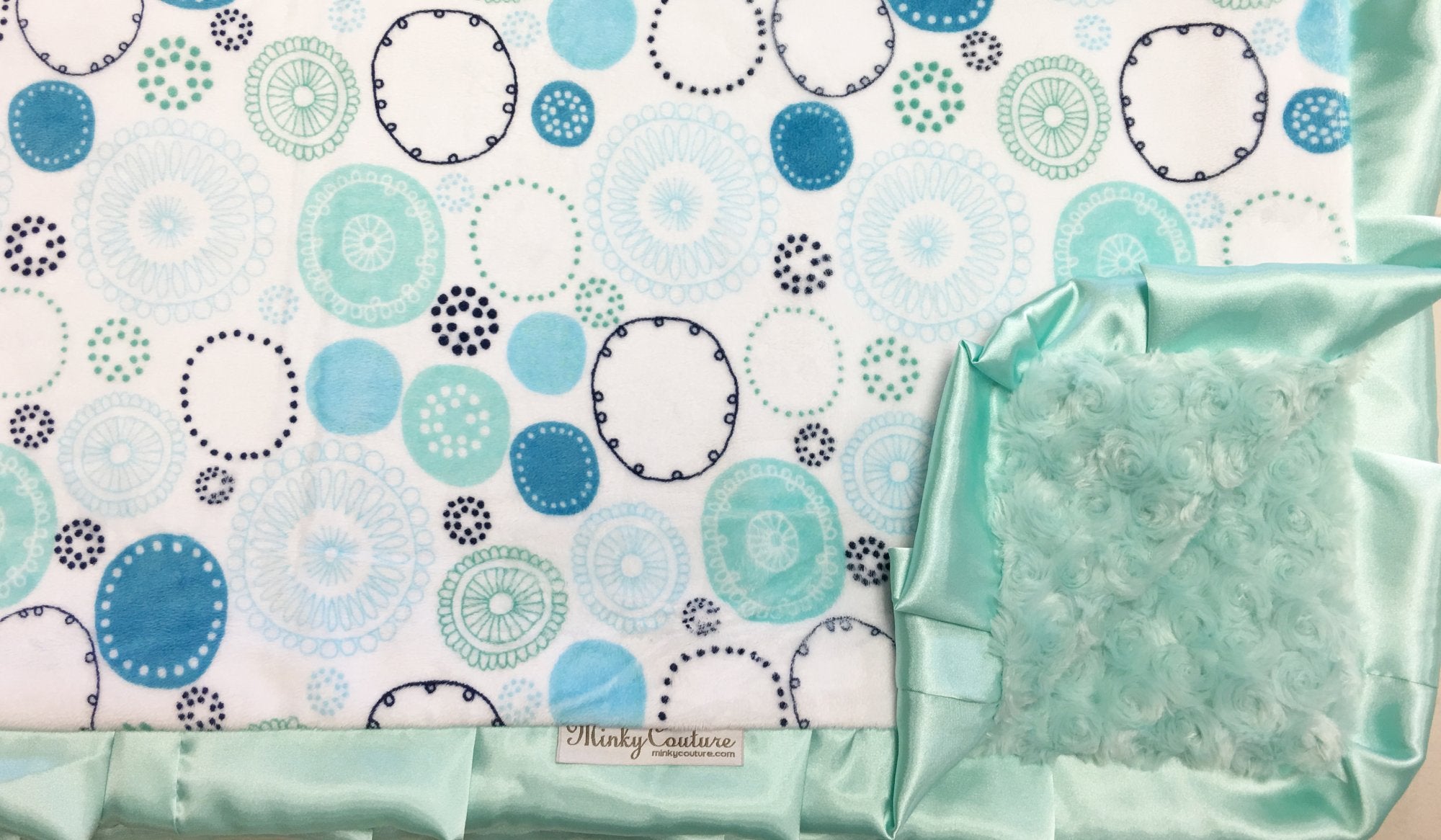 Esme Mint-Mint-Mint